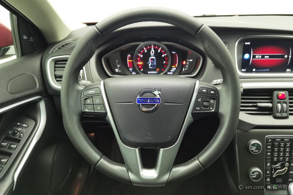Volvo V40, фото 15