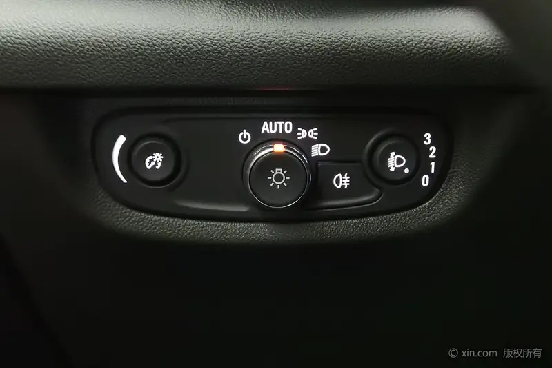 Buick Regal — фото 11