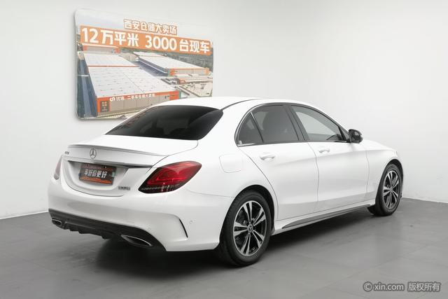 Mercedes-Benz C-Class 2019 C 260 — фото 4