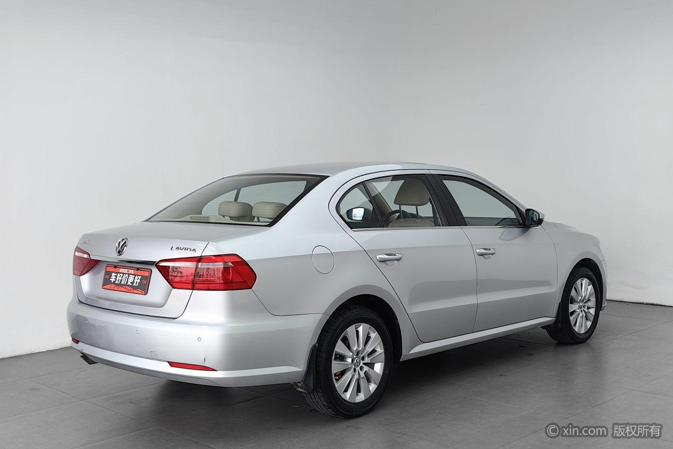 Volkswagen Lavida 2013 1.6L AT Comfort
