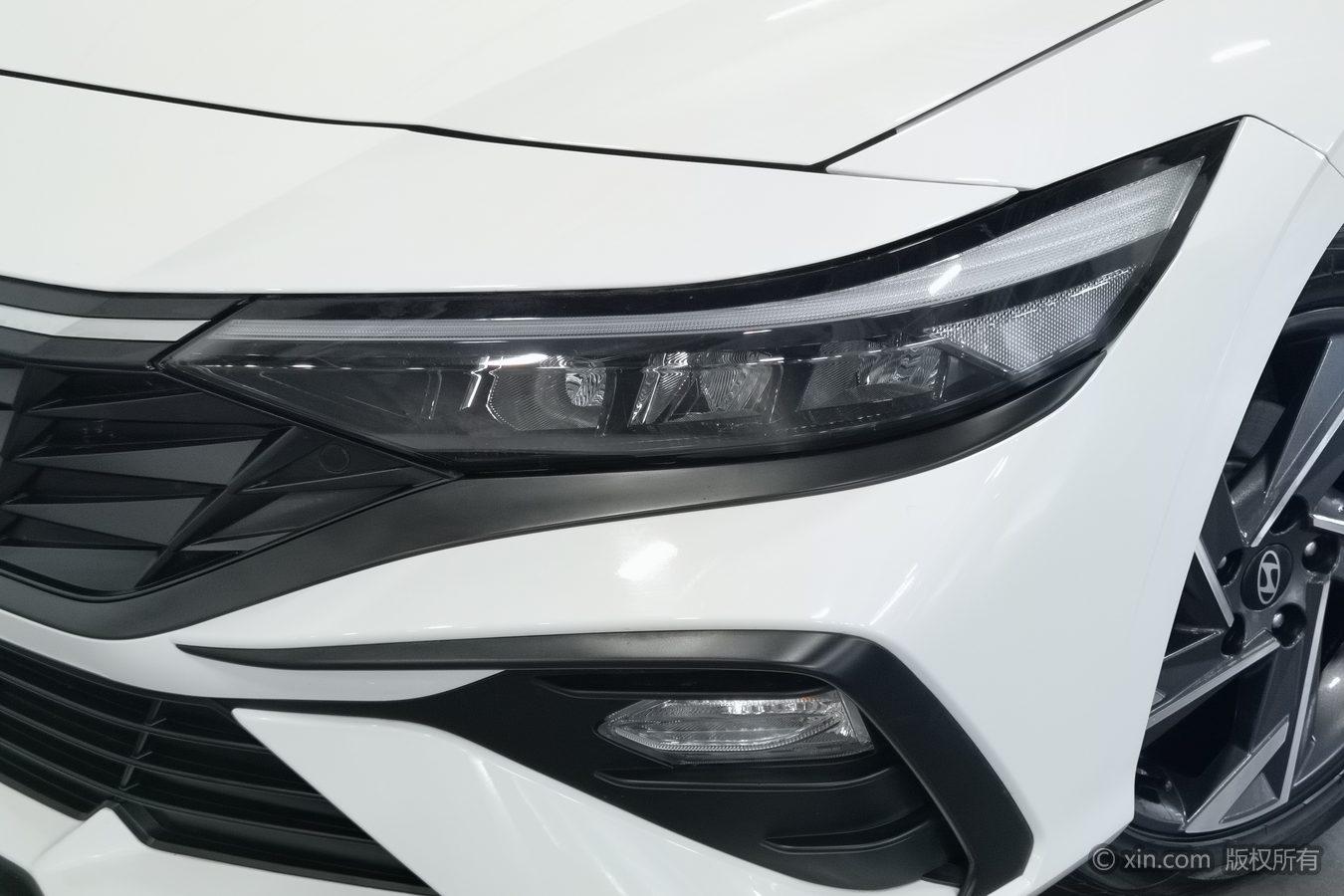 Hyundai Elantra id 4510896 из Китая 21