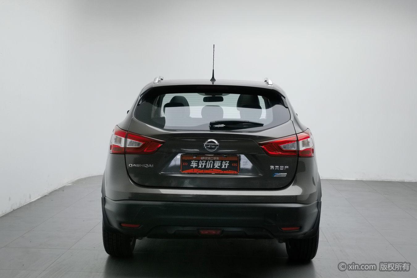 Nissan Qashqai 2016 2.0L CVT Luxury