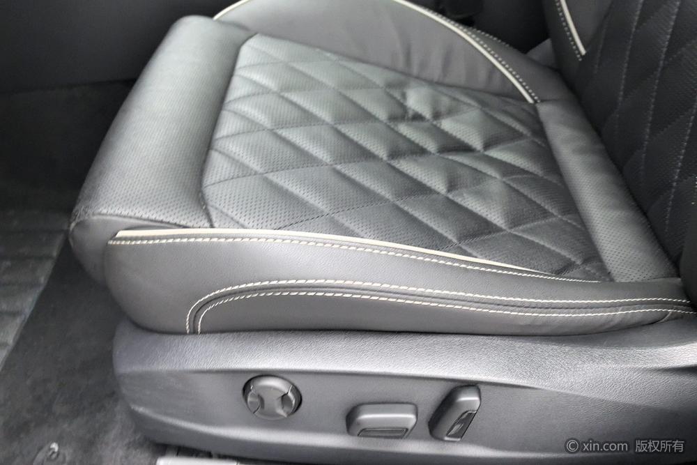Volkswagen Magotan PHEV, фото 18