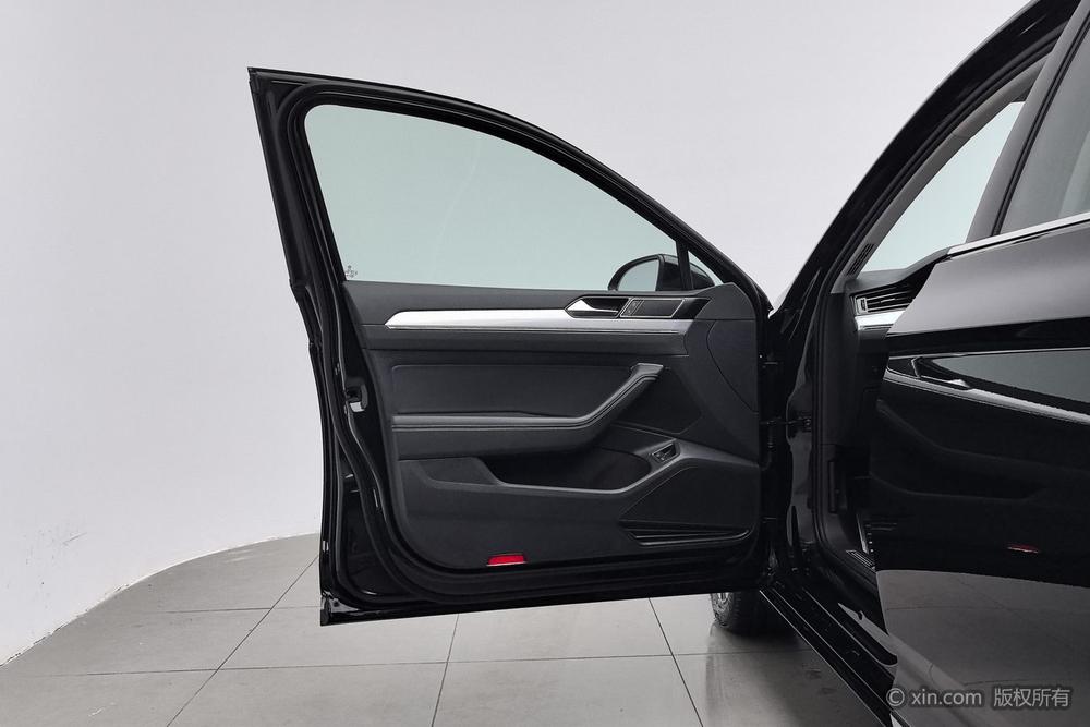 Volkswagen Magotan PHEV, фото 21