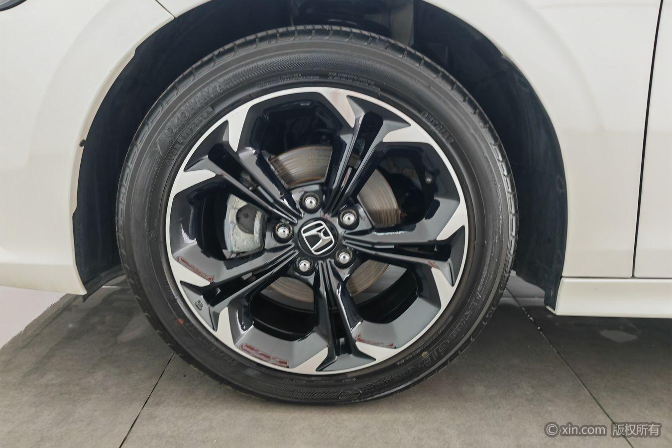 Honda Civic 2022 240TURBO CVT
