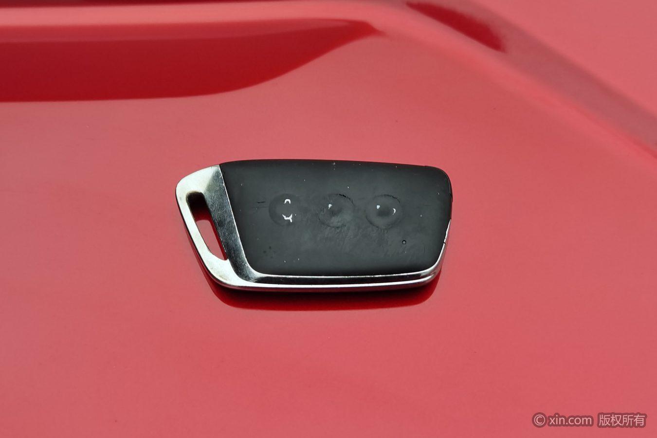 Baojun RC-6 2019 1.5T CVT 24 xiao shi zai xian Премиум