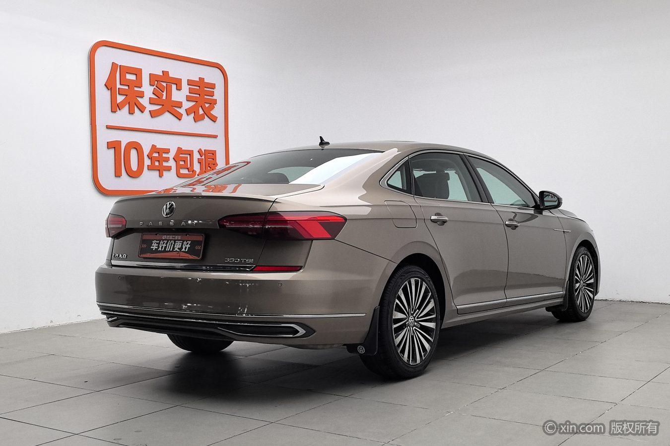 Volkswagen Passat 2019 380TSI Luxury VI