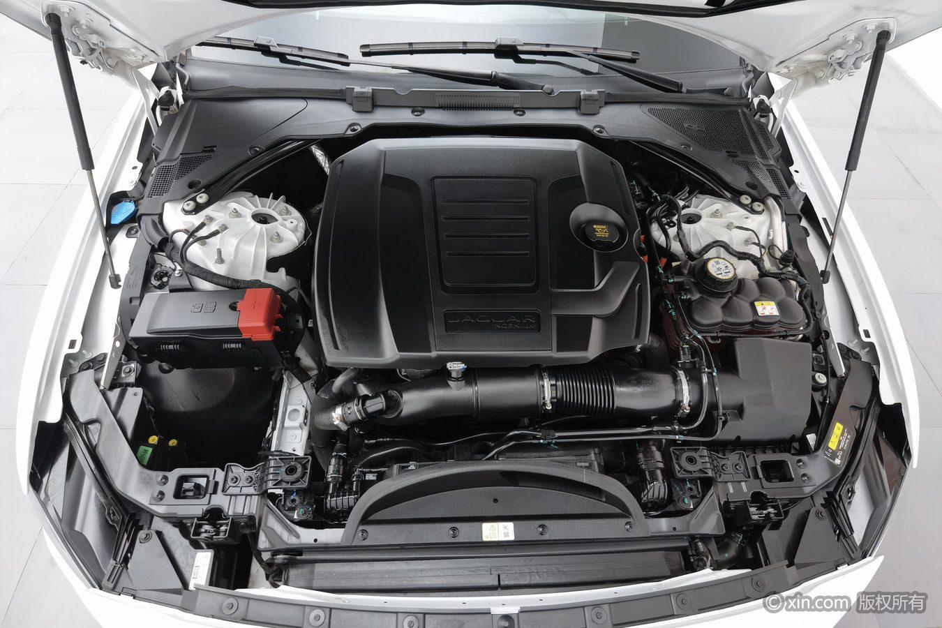 Jaguar XEL 2023 2.0T 250PS R-DYNAMIC S Sport