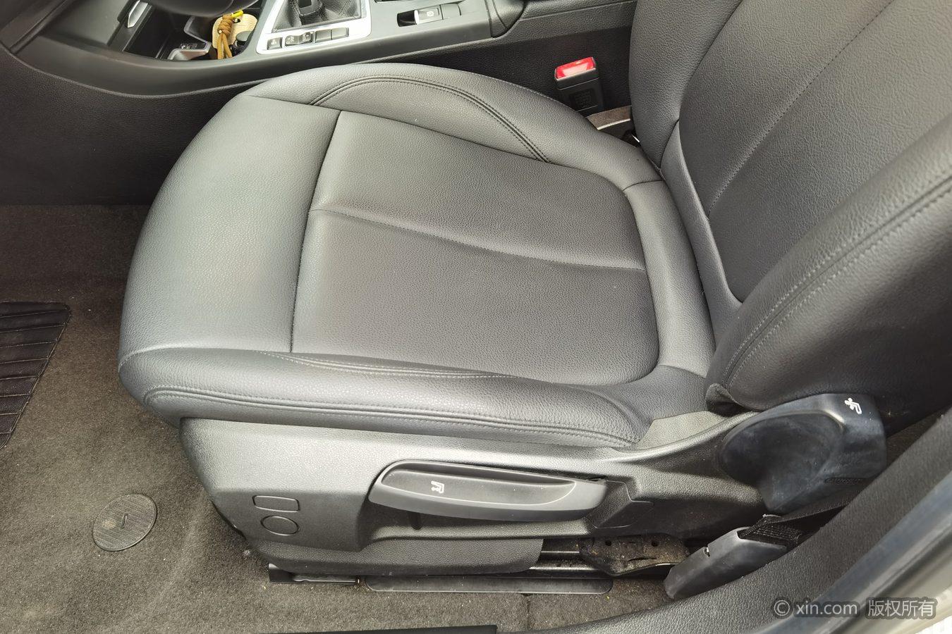 BMW 1 Series 2020 120i Style