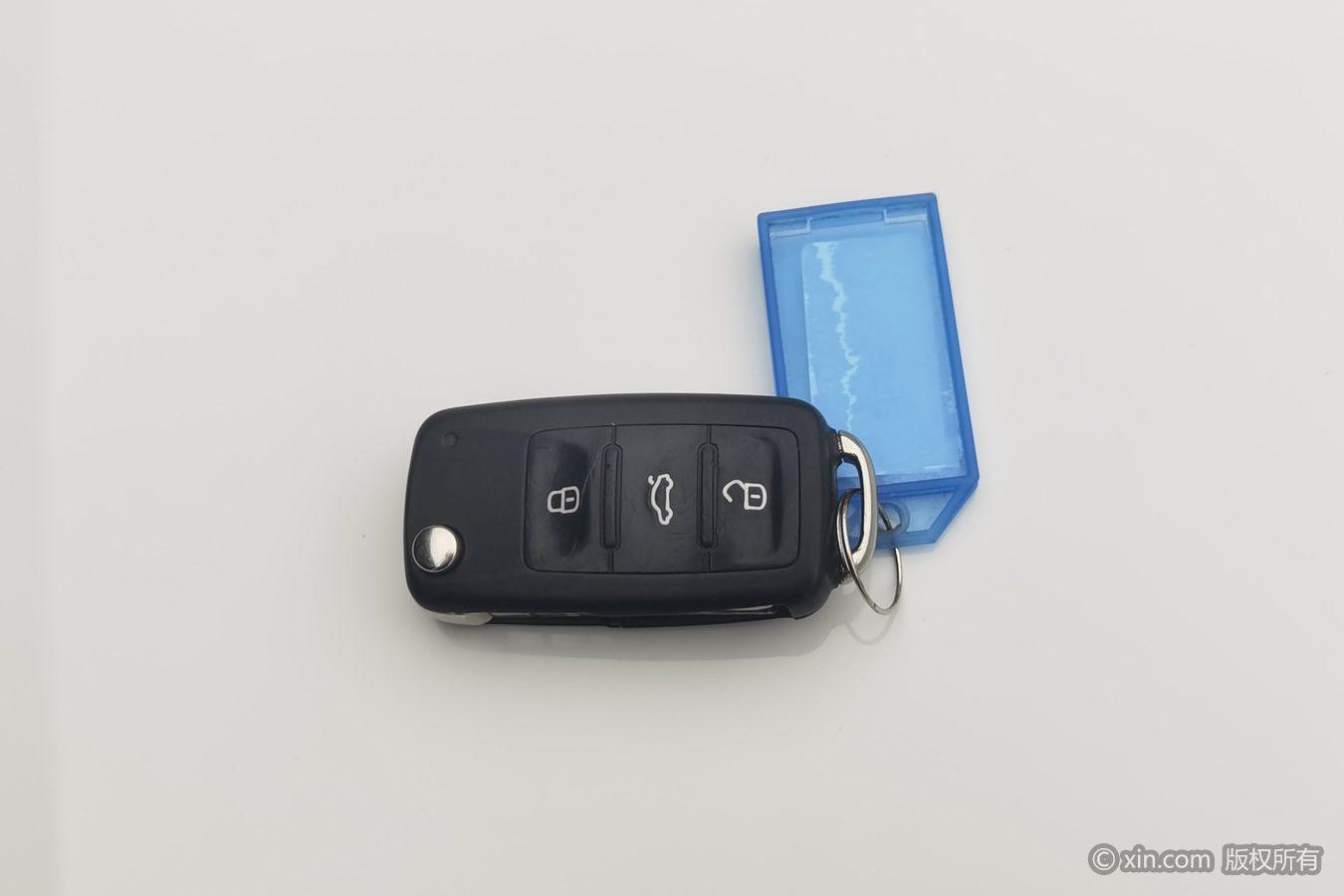 Volkswagen Polo 2013 1.6L MT Comfort