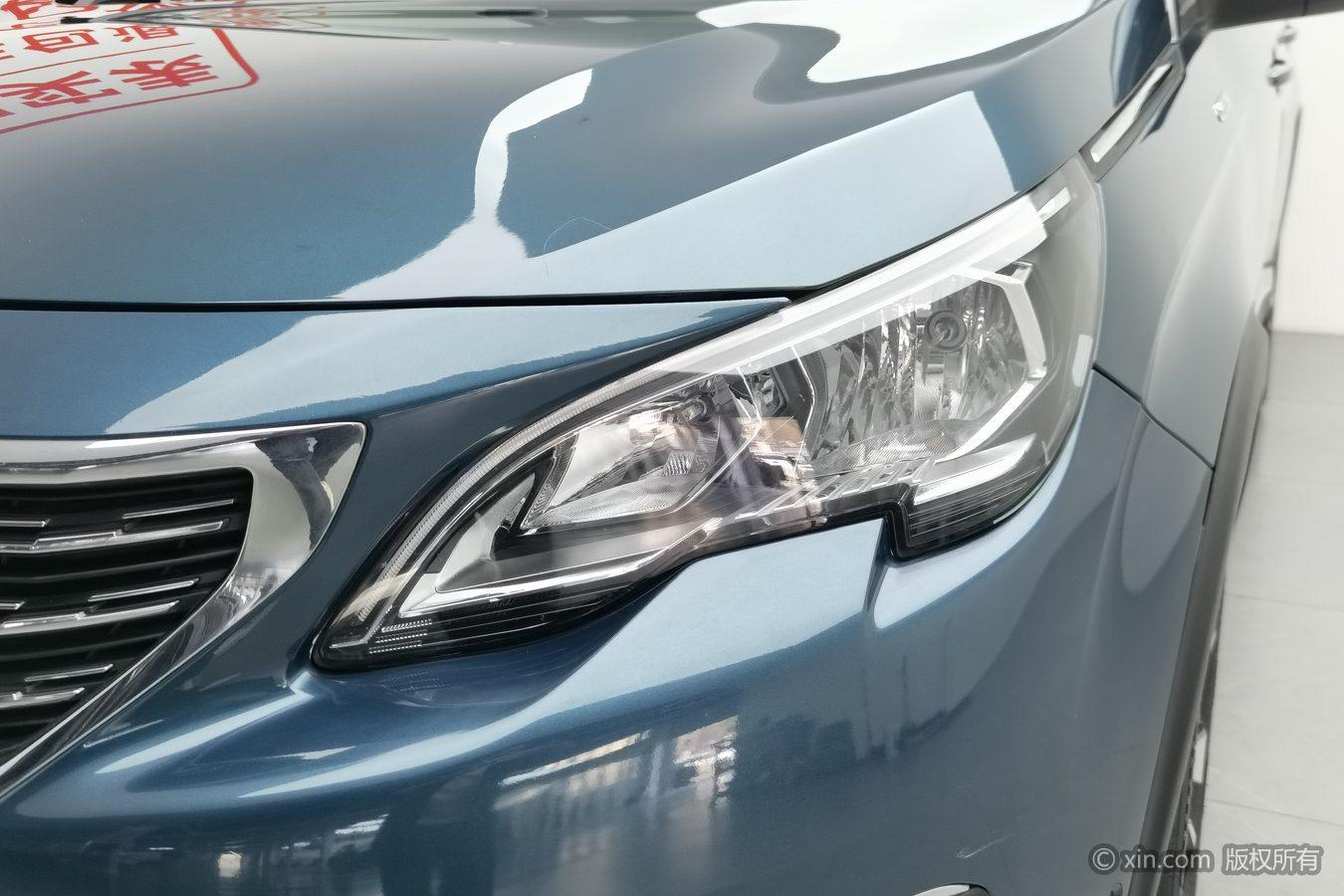 Peugeot 5008 2017 380THP 7 мест Luxury
