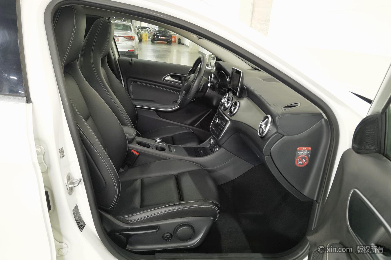 Mercedes-Benz GLA 2016 GLA 200 Style