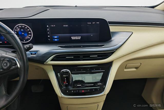 Buick GL8 2022 ES 653 T — фото 13