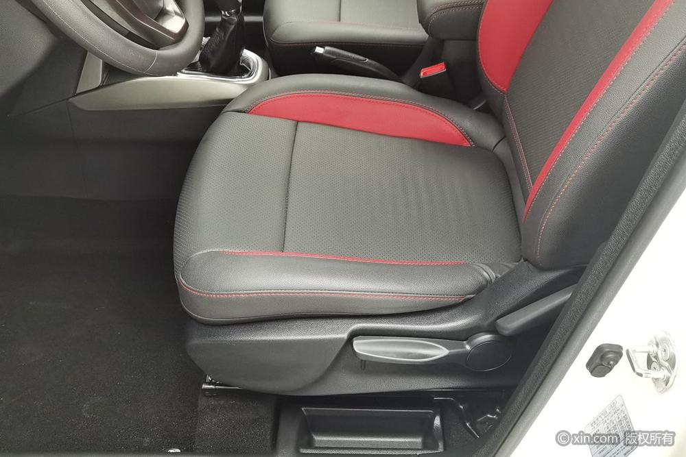 Changan CS15, фото 18