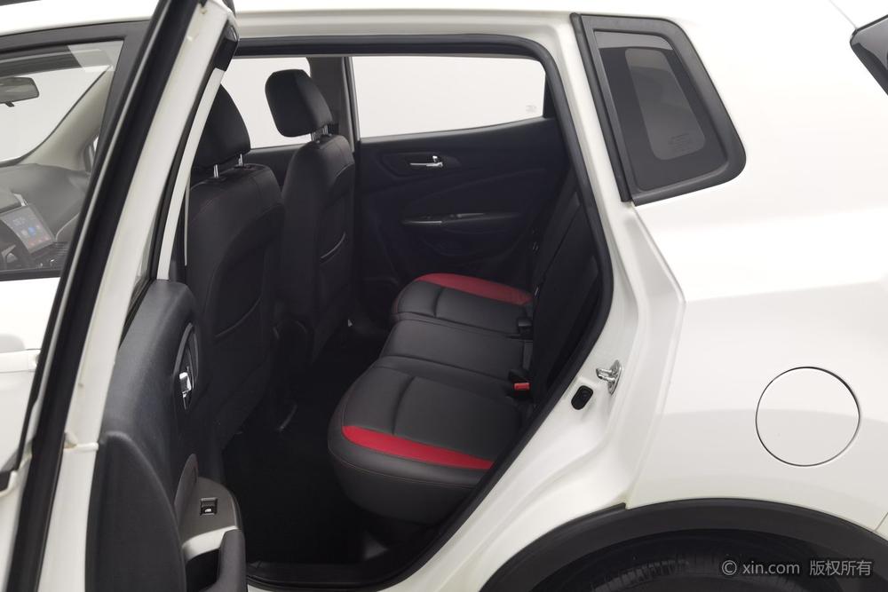 Changan CS15, фото 19