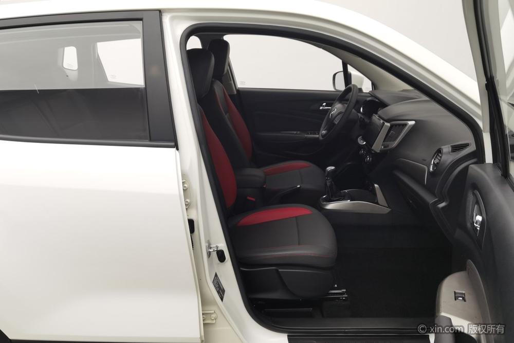 Changan CS15, фото 24