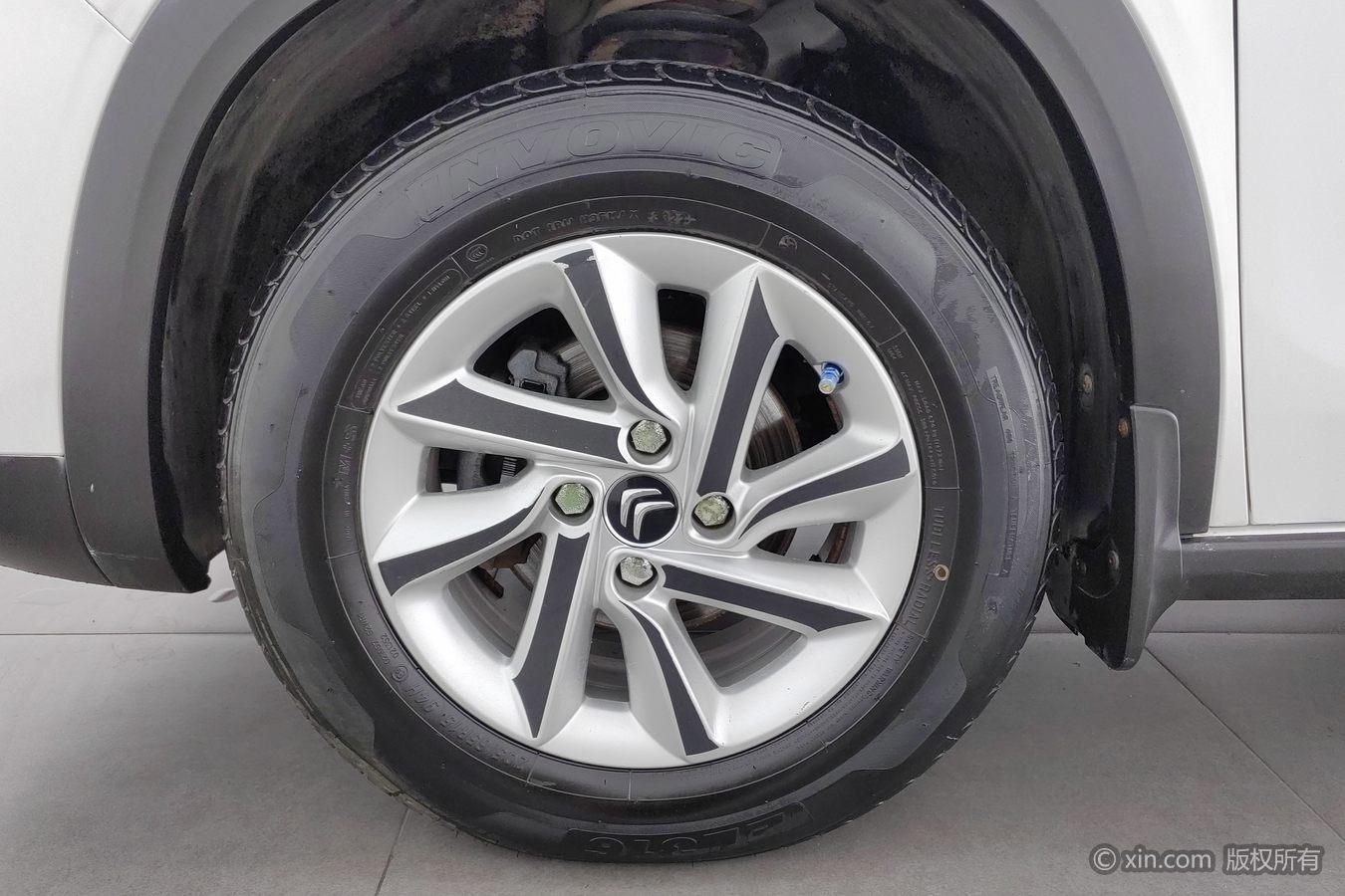 Citroen C3-XR 2015 1.6L MT Fashion
