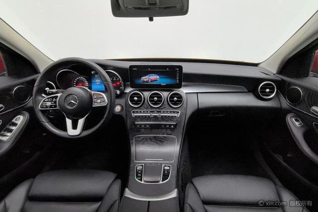 Mercedes-Benz C-Class 2019 C 180 L — фото 13