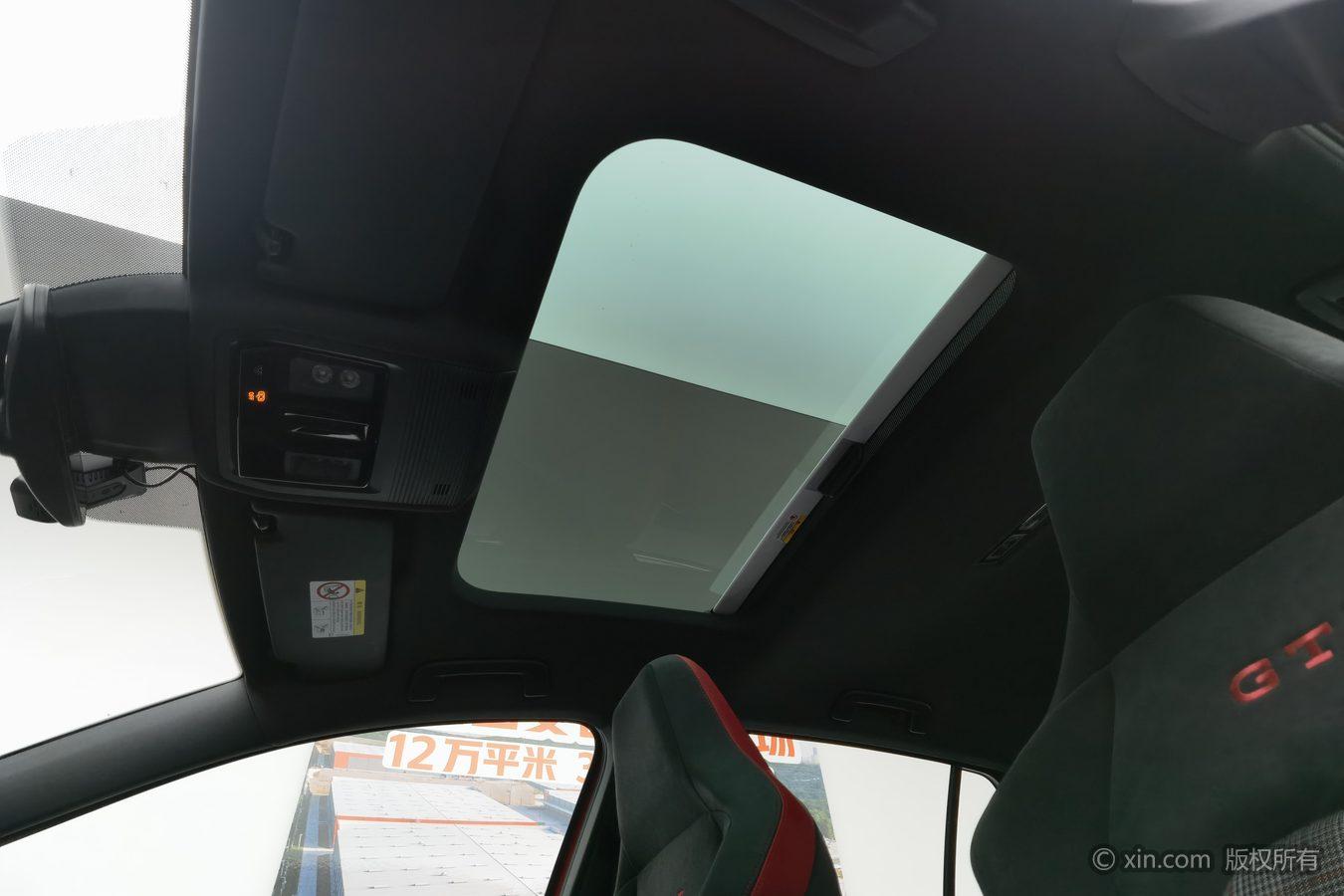 Volkswagen Golf id 4439422 из Китая 22