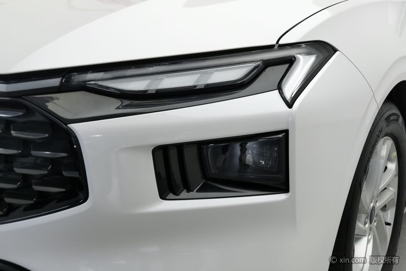 Ford Mondeo 2023 EcoBoost 180