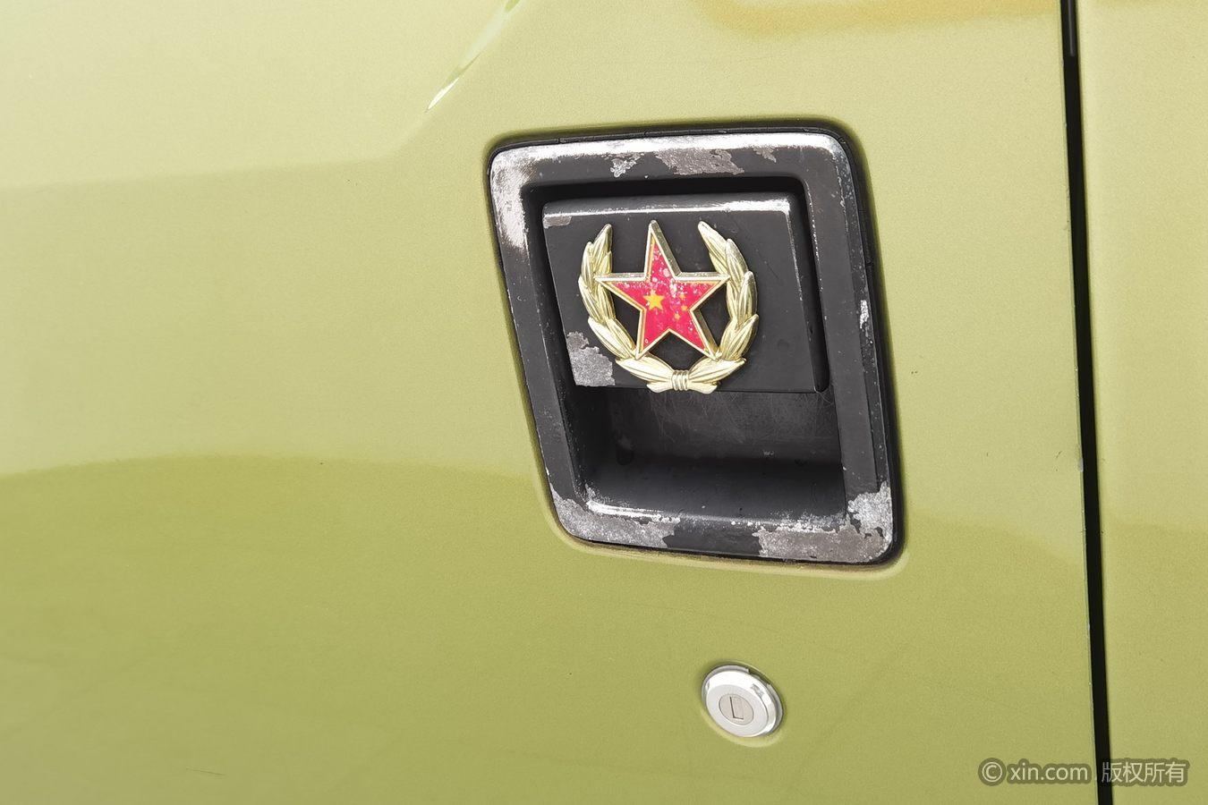 BAIC BJ40 2016 40L 2.3T AT Premium