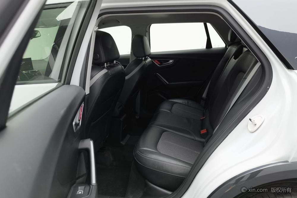 Audi Q2L e-tron, фото 19