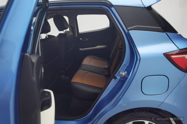 Jiangling Group New Energy Easy to EV3 2022 Синий из Китая, фото 5