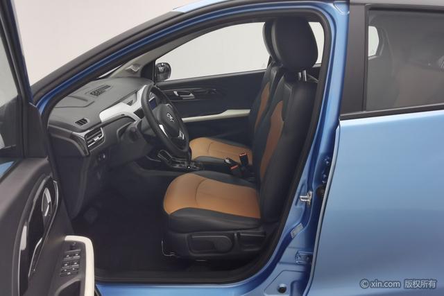 Jiangling Group New Energy Easy to EV3 id 3810414 из Китая 16