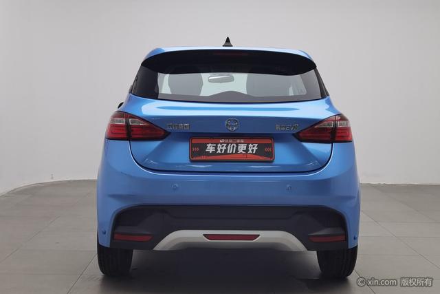 Jiangling Group New Energy Easy to EV3 id 3810414 из Китая 18