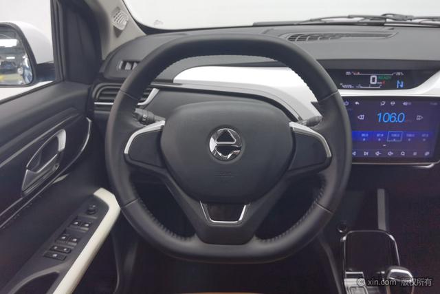 Jiangling Group New Energy Easy to EV3 id 3810414 из Китая 23