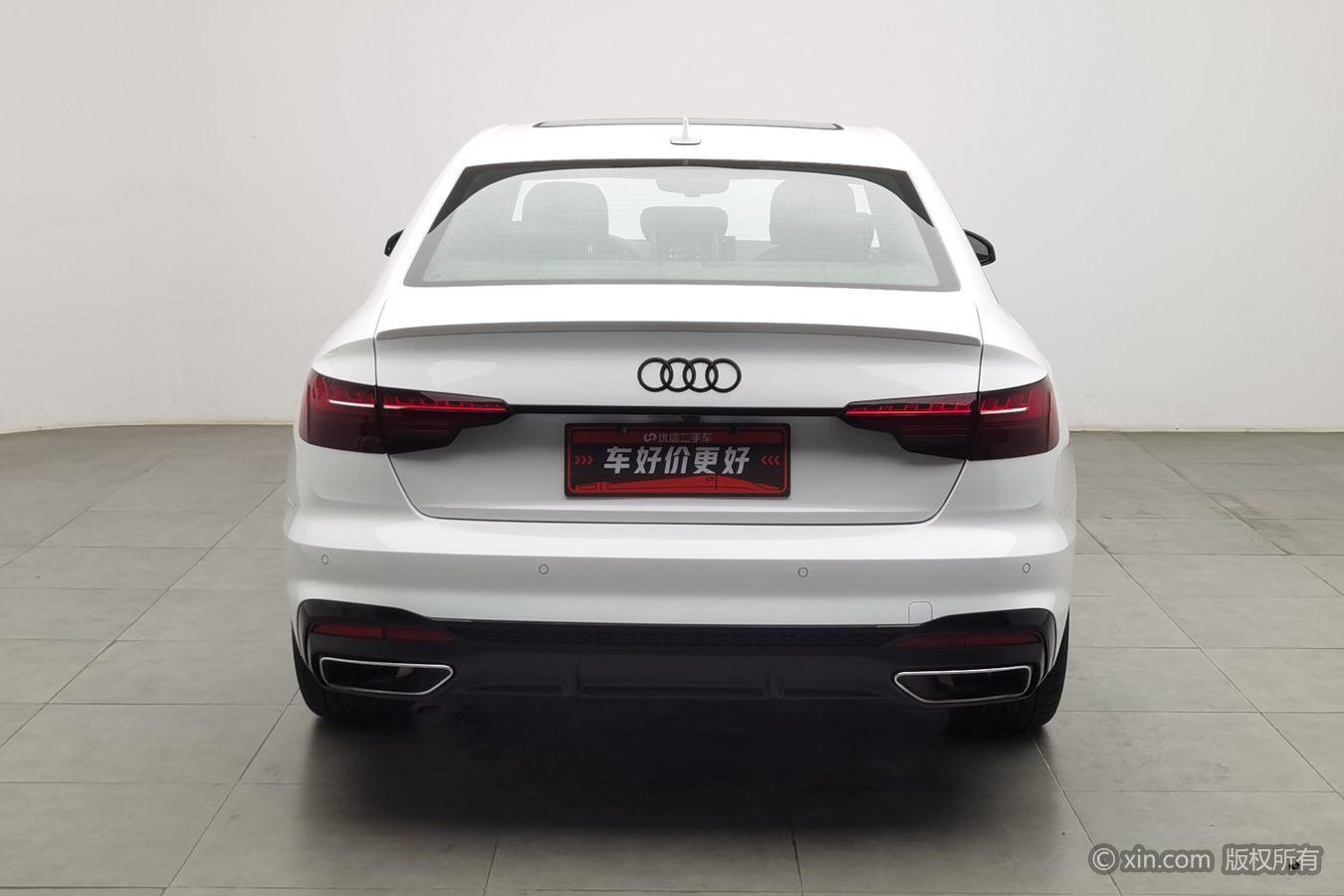 Audi A4L 2024 40 TFSI Luxury
