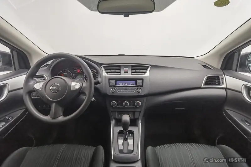 Nissan Sylphy 1.6L XE CVT комфорт — фото 8