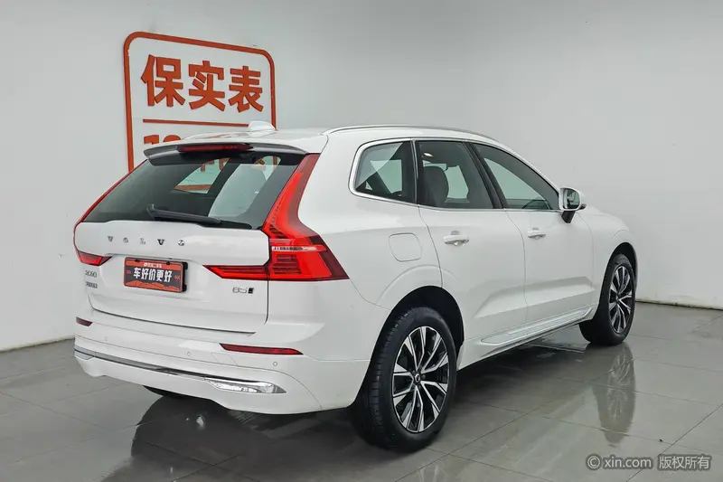 Volvo XC60 — фото 4