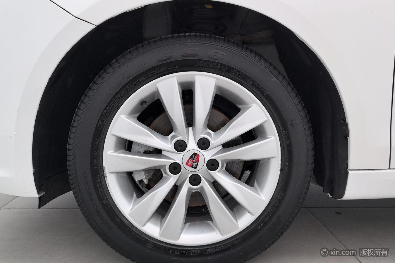 Roewe 360 2015 1.5L MT Luxury