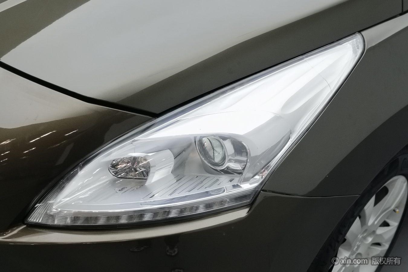 Peugeot 3008 2013 2.0L AT