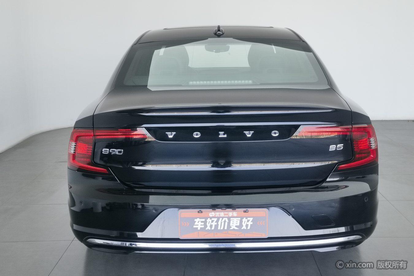 Volvo S90 2022 B5 Luxury