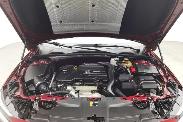 Buick Regal id 3804932 из Китая 10