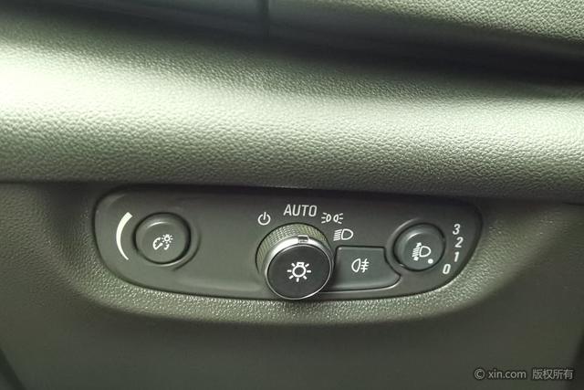 Buick Regal id 3804932 из Китая 12