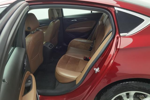 Buick Regal id 3804932 из Китая 15