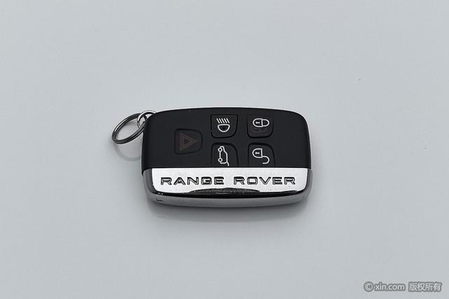 Land Rover Range Rover Evoque 2018 240 PS SE — фото 6