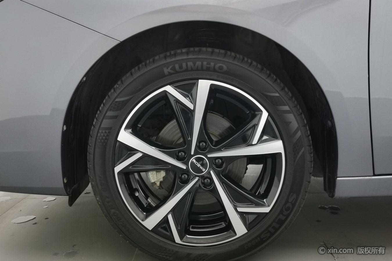 Roewe i5 2023 1.5L CVT