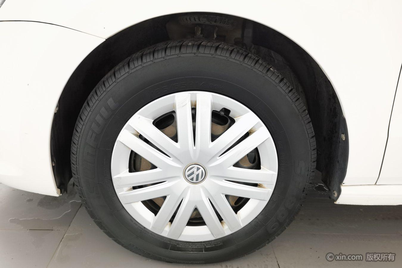 Volkswagen Polo 2016 1.4L AT