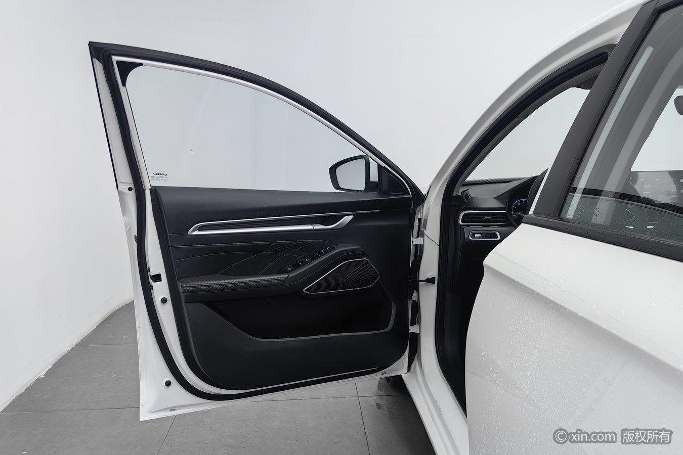 Geely Emgrand — фотографии объявления, Фото 12