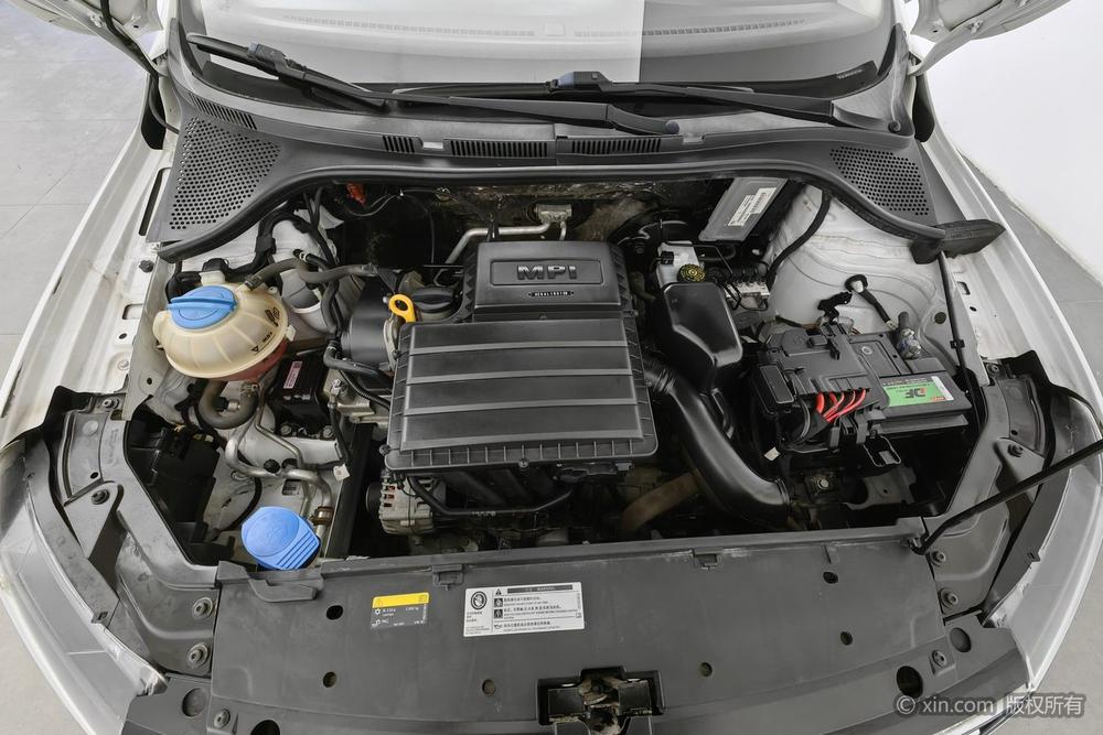 Заказать Volkswagen Jetta 2019 года за 1 162 033 ₽  из Китая