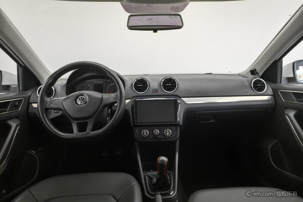 Заказать Volkswagen Jetta 2019 года за 1 162 033 ₽  из Китая