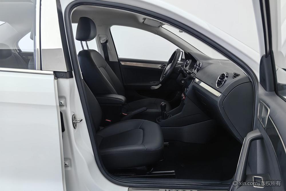 Заказать Volkswagen Jetta 2019 года за 1 162 033 ₽  из Китая