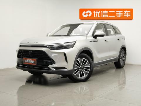 BAIC X7