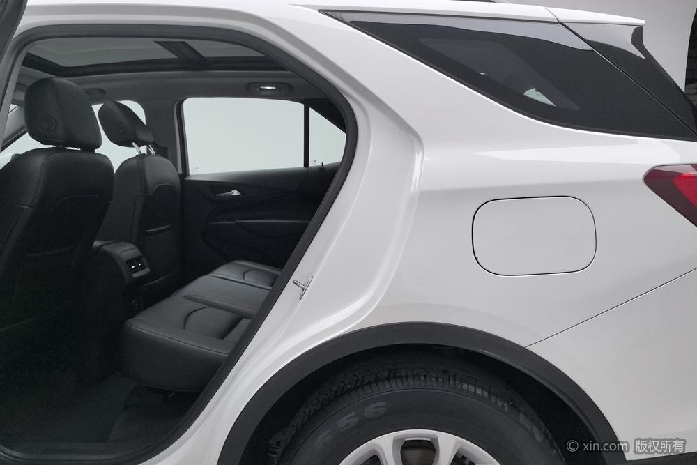 Chevrolet Equinox, фото 19