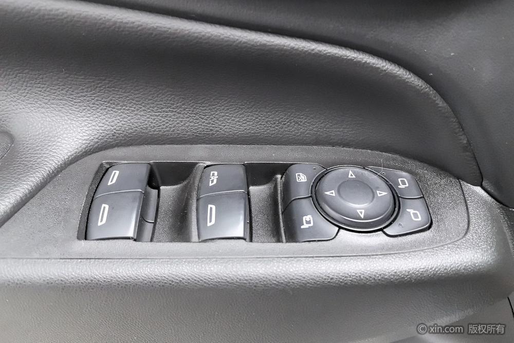 Chevrolet Equinox, фото 22