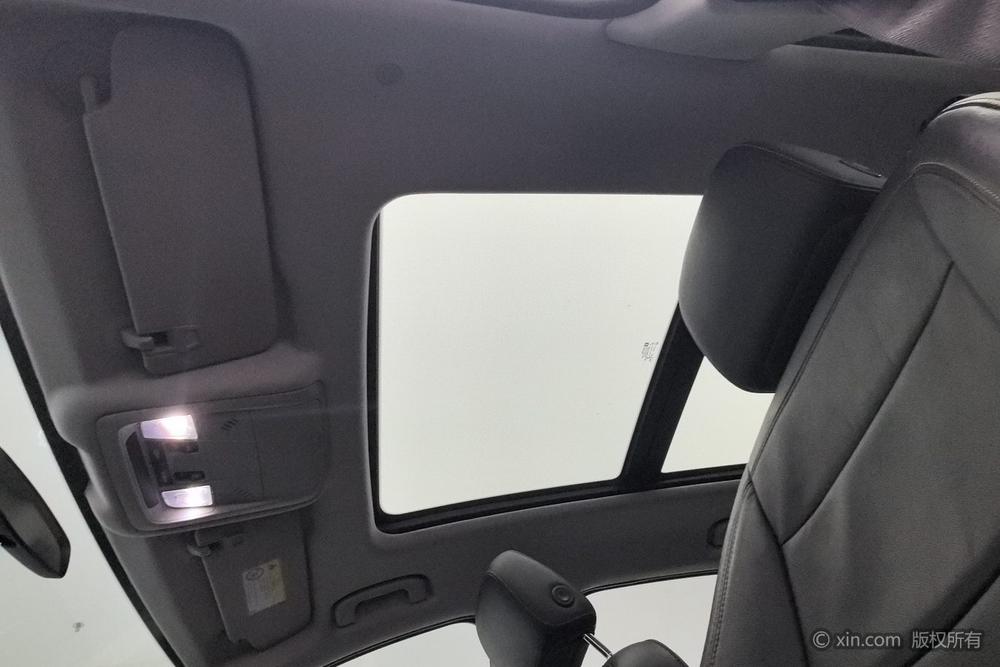 Chevrolet Equinox, фото 20
